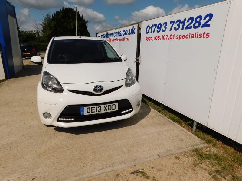 TOYOTA AYGO