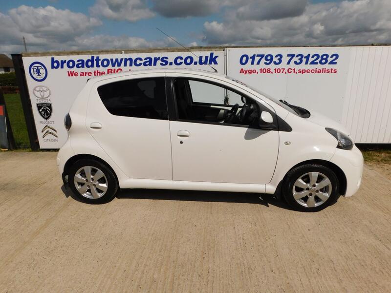 TOYOTA AYGO
