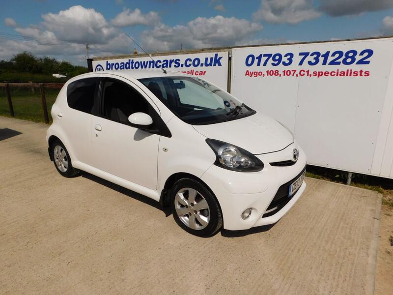 TOYOTA AYGO