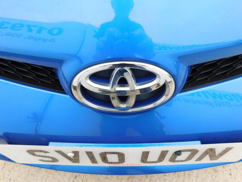 TOYOTA AYGO