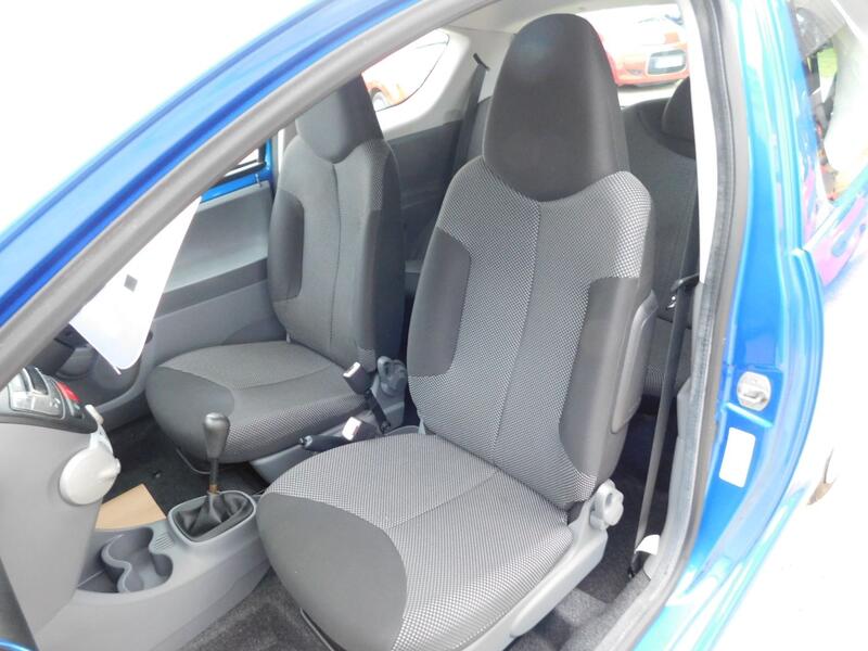 TOYOTA AYGO