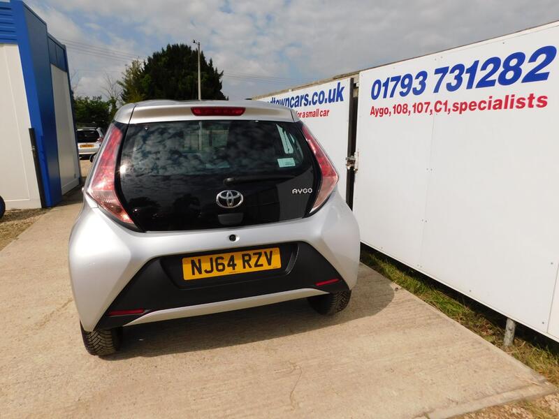 TOYOTA AYGO