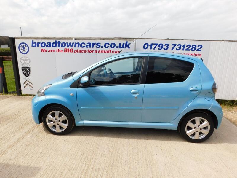 View TOYOTA AYGO 1.0 VVT-i Move