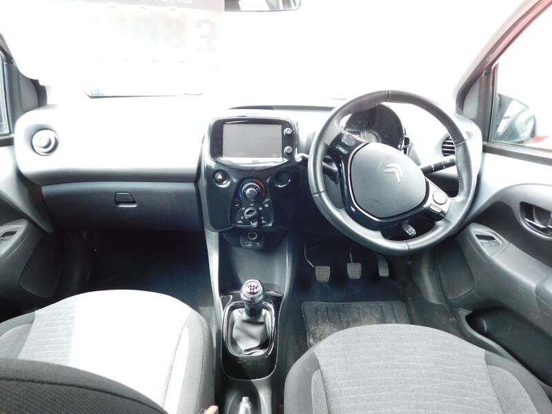 View CITROEN C1 1.0 VTi Flair