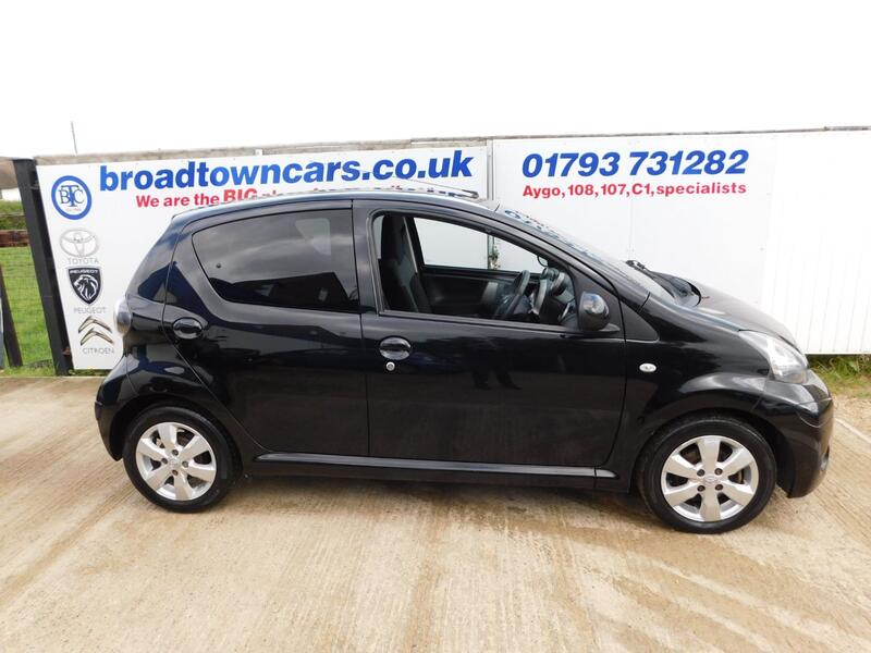 TOYOTA AYGO