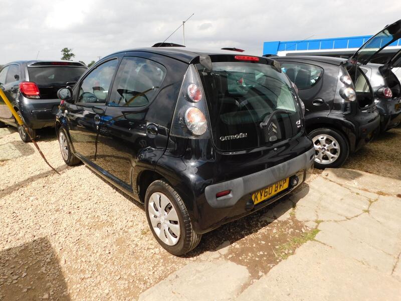 View CITROEN C1 1.0 i VTR+