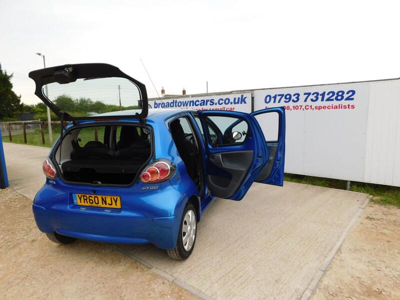 TOYOTA AYGO