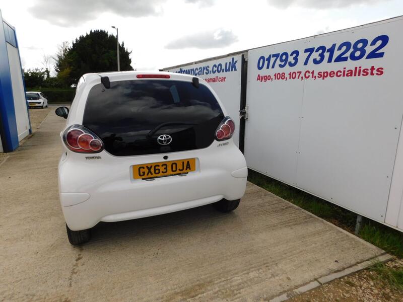 TOYOTA AYGO