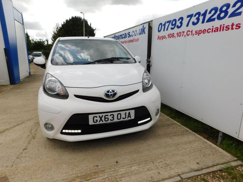 TOYOTA AYGO