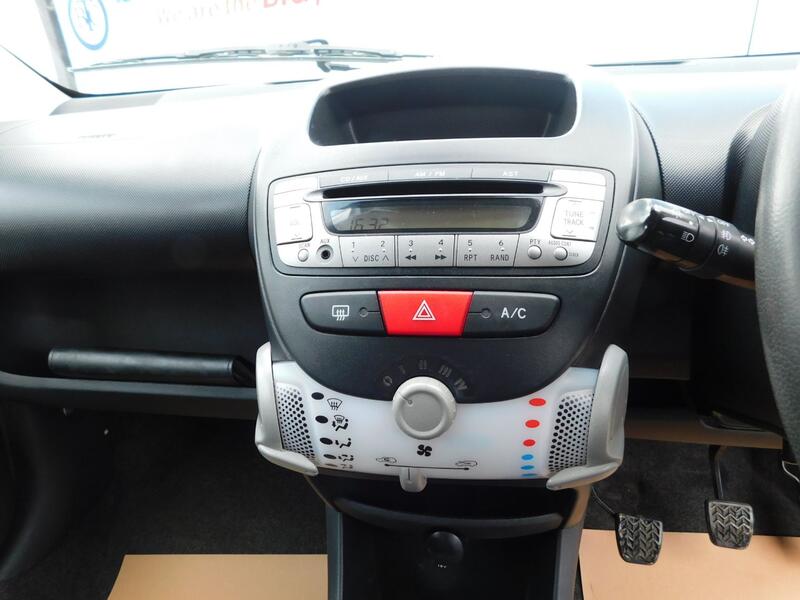 TOYOTA AYGO