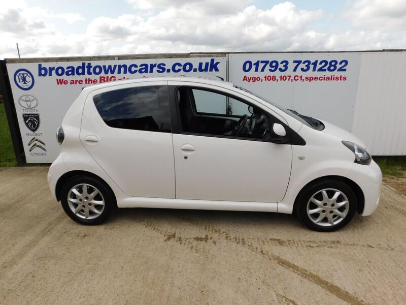 TOYOTA AYGO