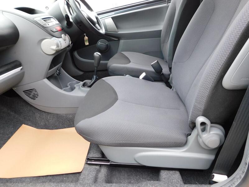 TOYOTA AYGO