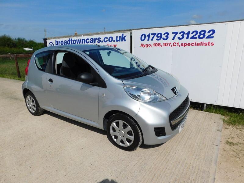 PEUGEOT 107