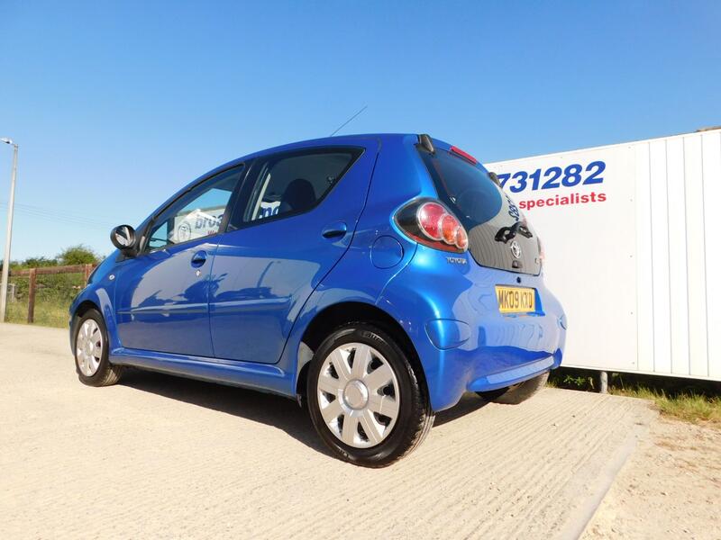 TOYOTA AYGO