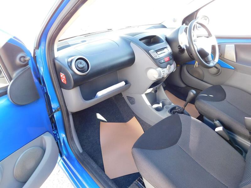 TOYOTA AYGO