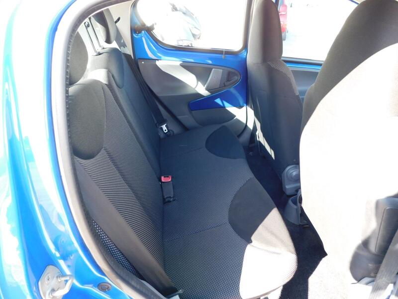TOYOTA AYGO