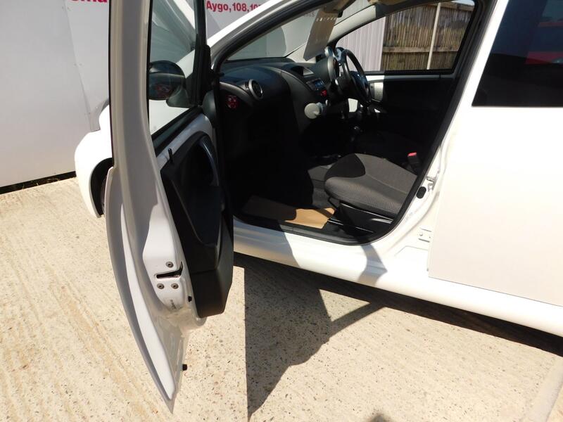TOYOTA AYGO
