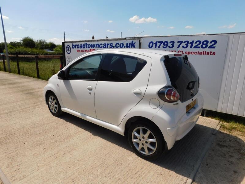 TOYOTA AYGO