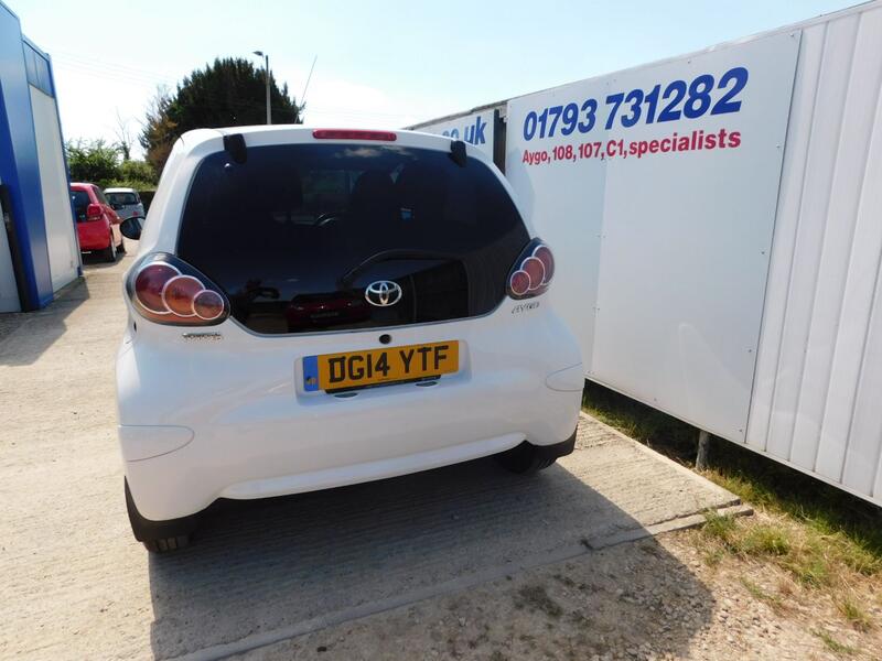 TOYOTA AYGO