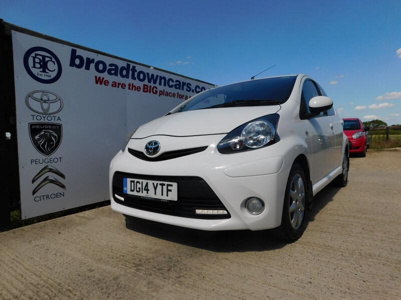 View TOYOTA AYGO 1.0 VVT-i Mode