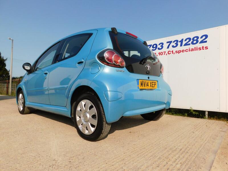 TOYOTA AYGO