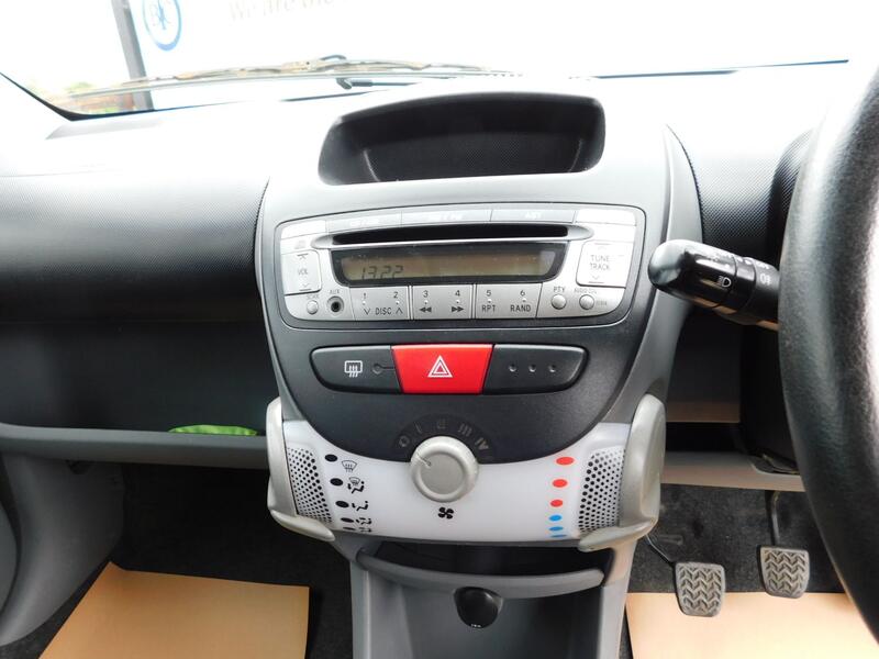 TOYOTA AYGO