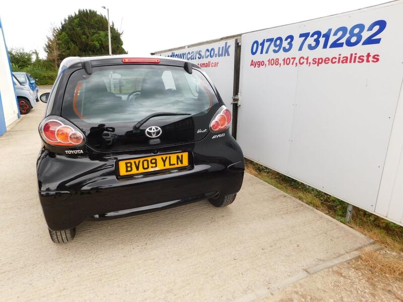TOYOTA AYGO