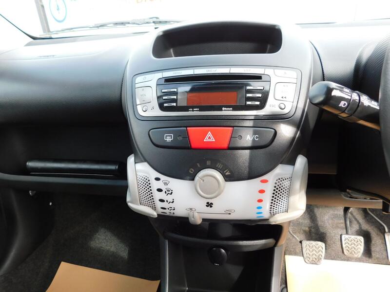 TOYOTA AYGO