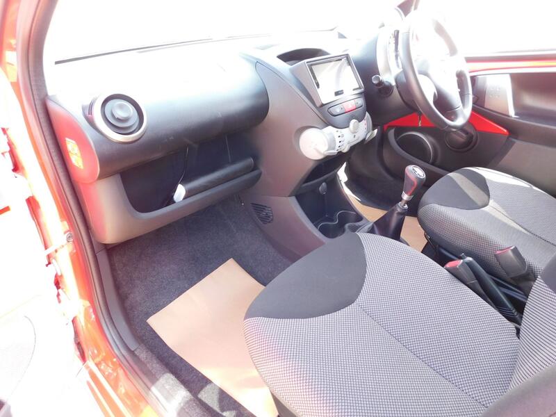 TOYOTA AYGO