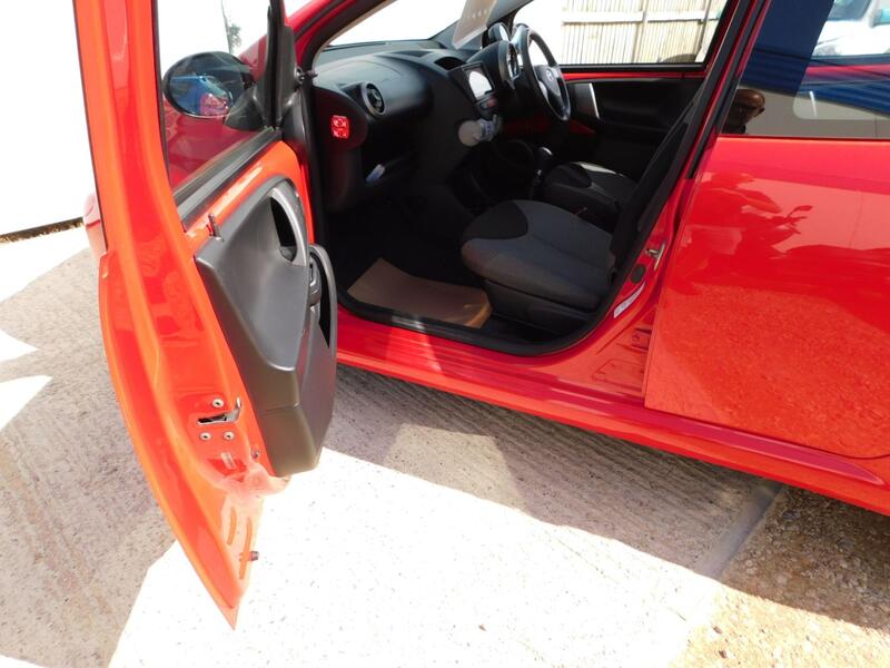 TOYOTA AYGO