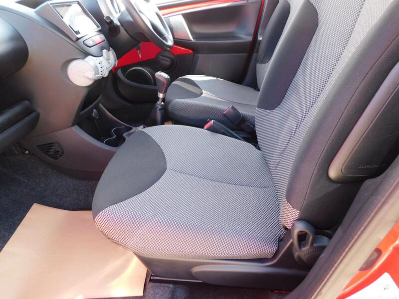 TOYOTA AYGO