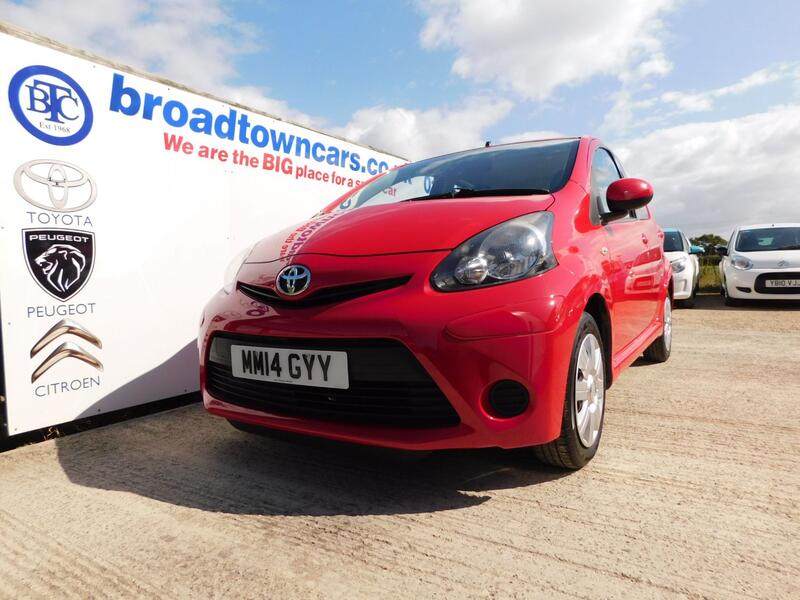 View TOYOTA AYGO 1.0 VVT-i Move