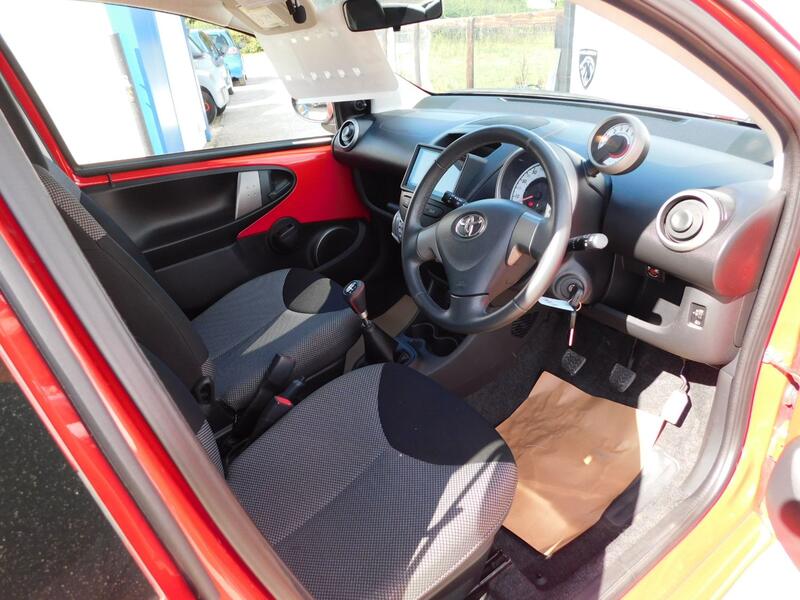 TOYOTA AYGO