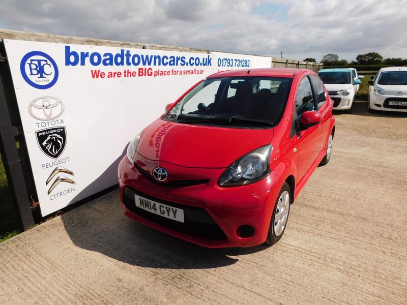 View TOYOTA AYGO 1.0 VVT-i Move