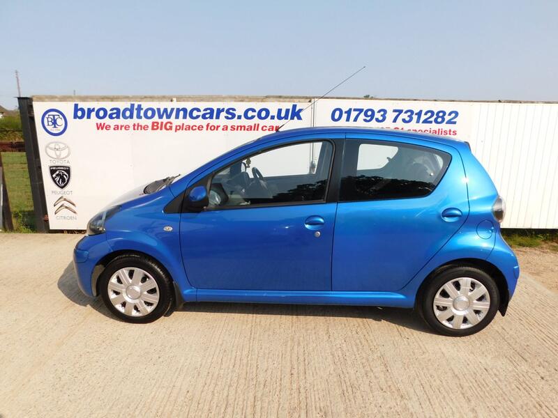 View TOYOTA AYGO 1.0 VVT-i Blue