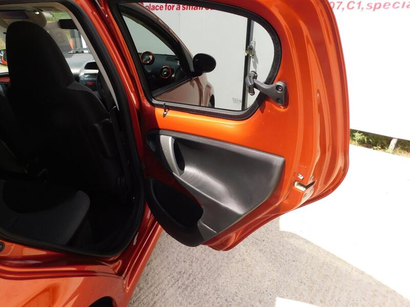 TOYOTA AYGO