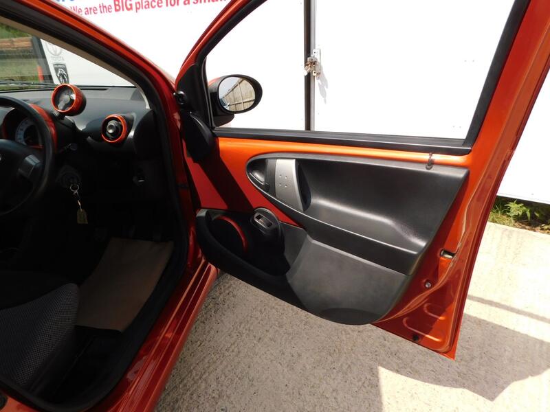 TOYOTA AYGO