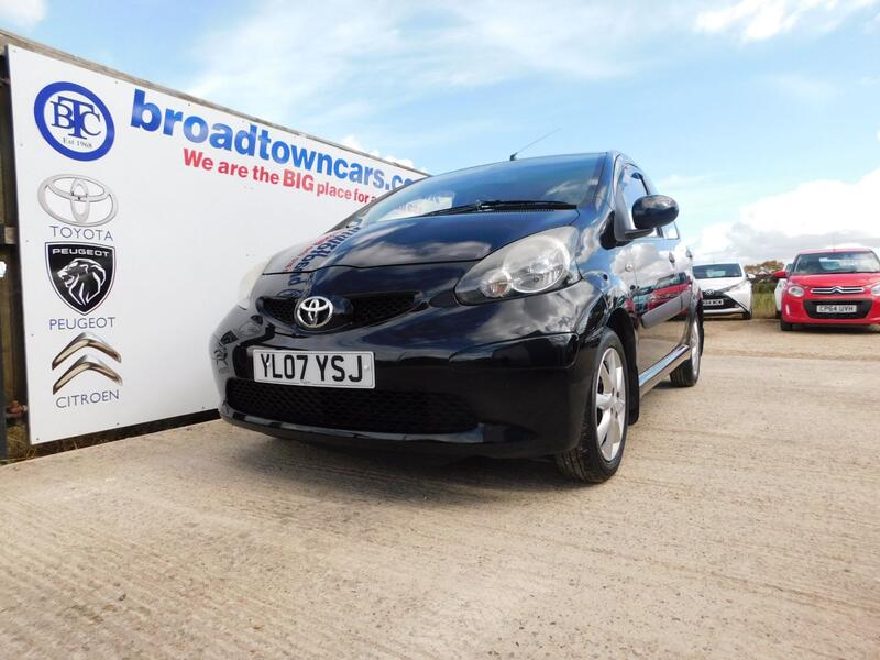 View TOYOTA AYGO 1.0 VVT-i Black