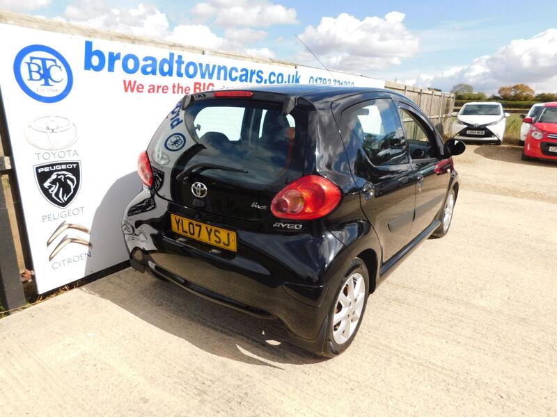 TOYOTA AYGO