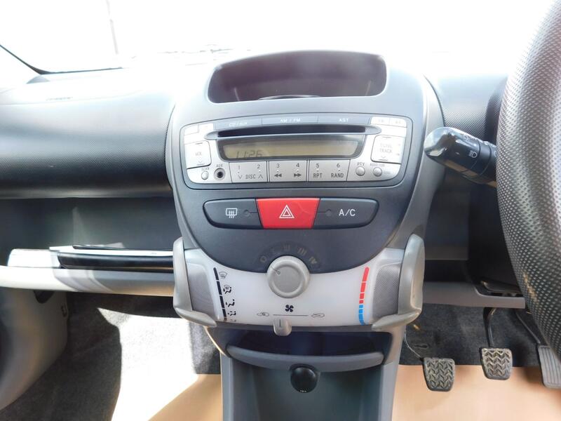 TOYOTA AYGO