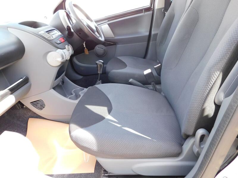TOYOTA AYGO