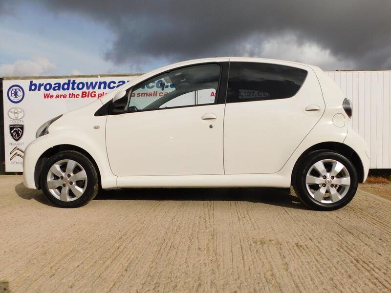 TOYOTA AYGO