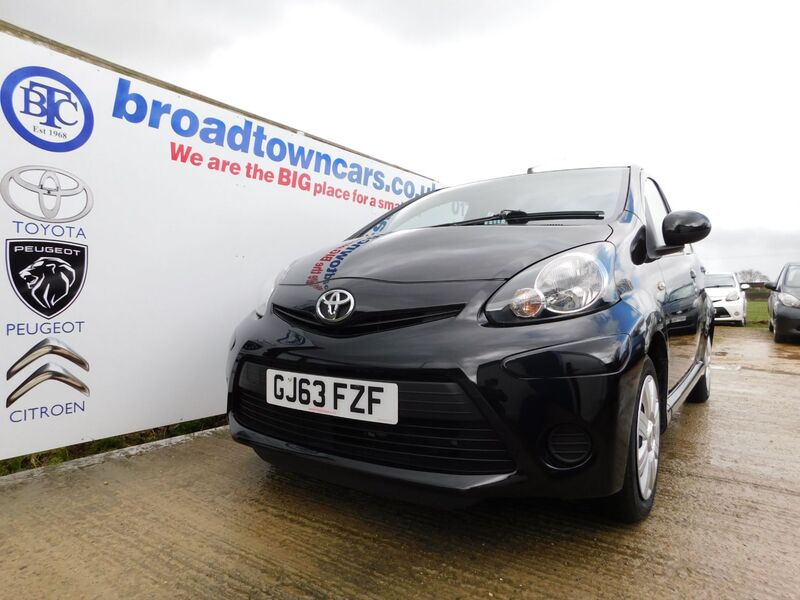 View TOYOTA AYGO VVT-I MOVE