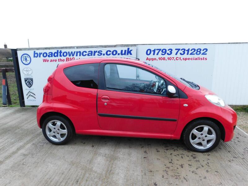 PEUGEOT 107